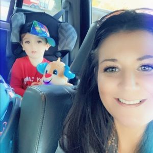 Meet your Posher, Sara